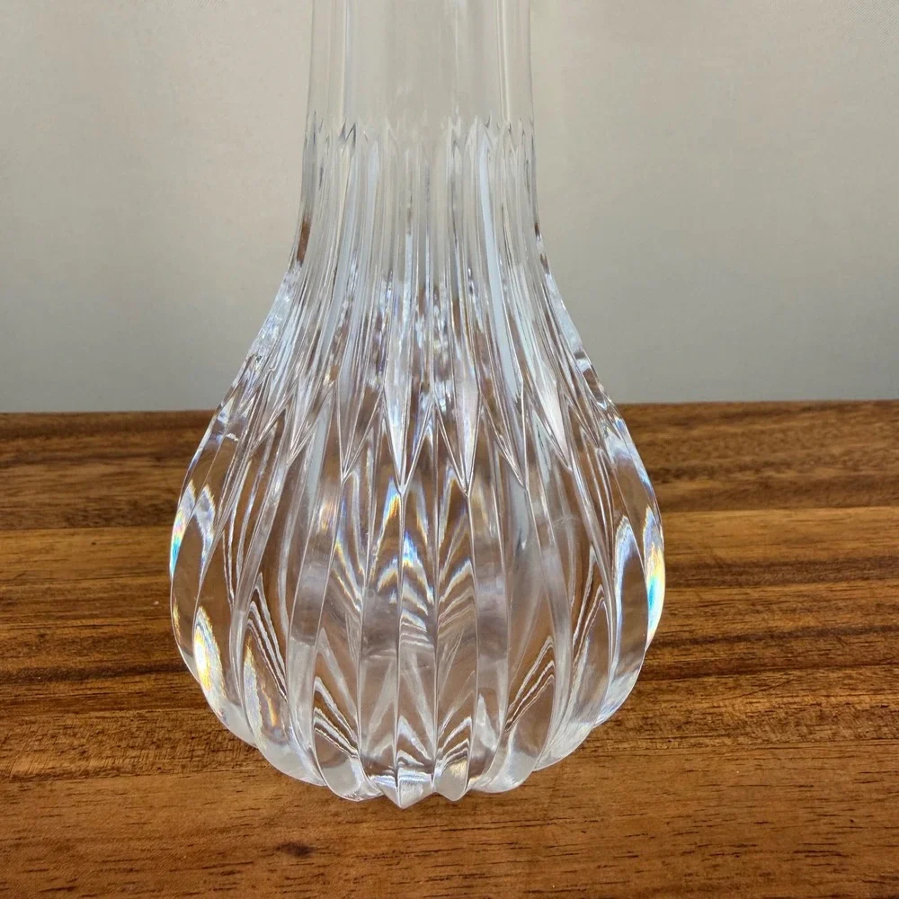 Vintage Accents Clear Crystal Bud Vase 8.25 Inch Tall Diamond Cut Glass Floral